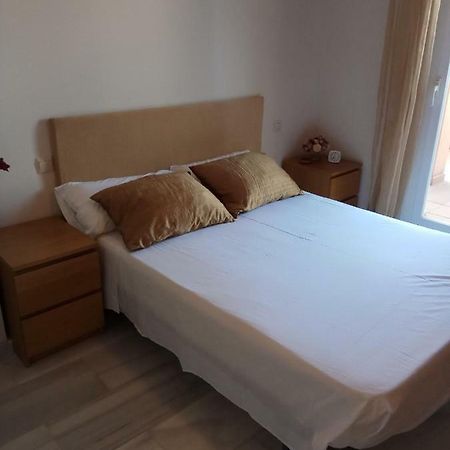 Precioso Atico En Torre De Benagalbon A 20 Metros Del Mar. Apartman Kültér fotó
