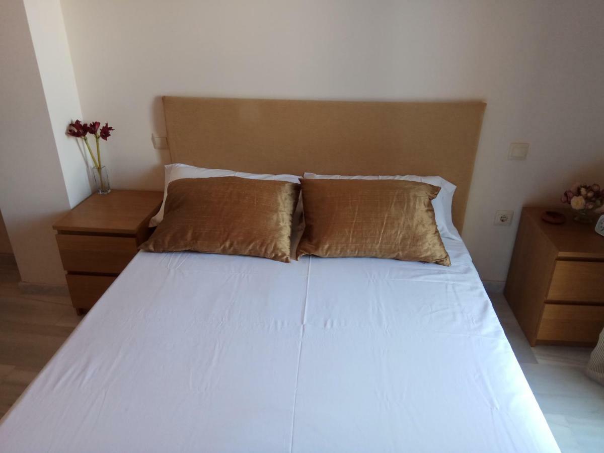Precioso Atico En Torre De Benagalbon A 20 Metros Del Mar. Apartman Kültér fotó