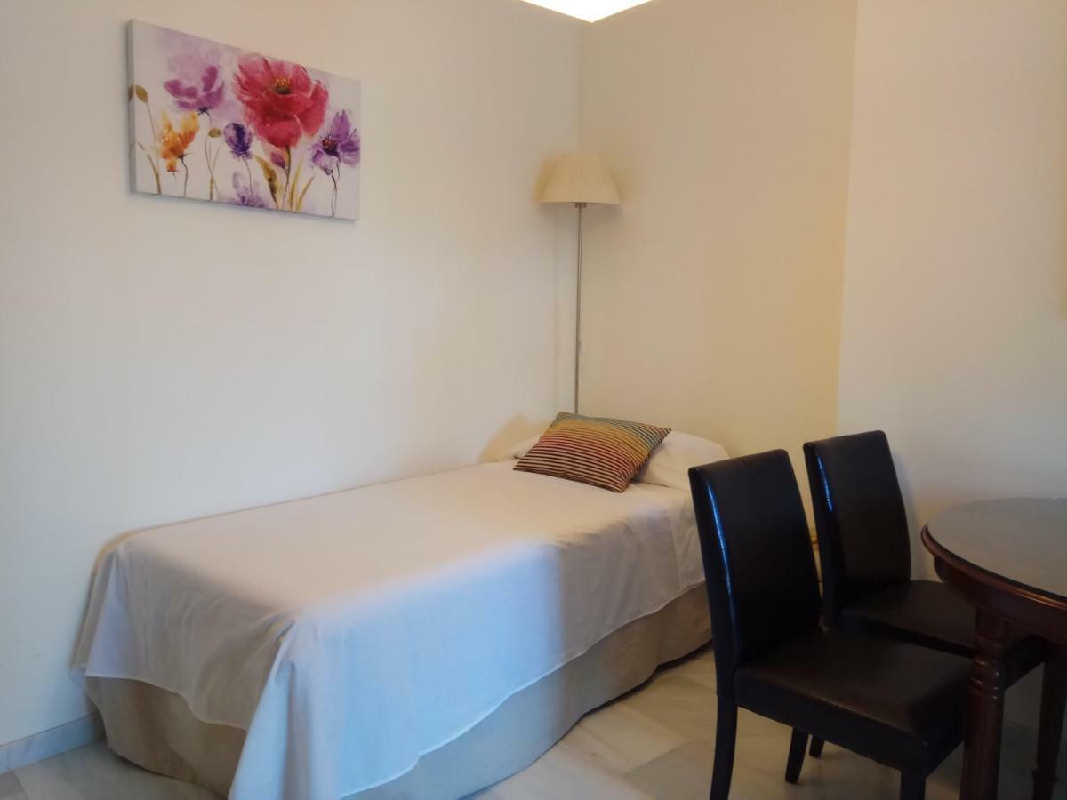 Precioso Atico En Torre De Benagalbon A 20 Metros Del Mar. Apartman Kültér fotó
