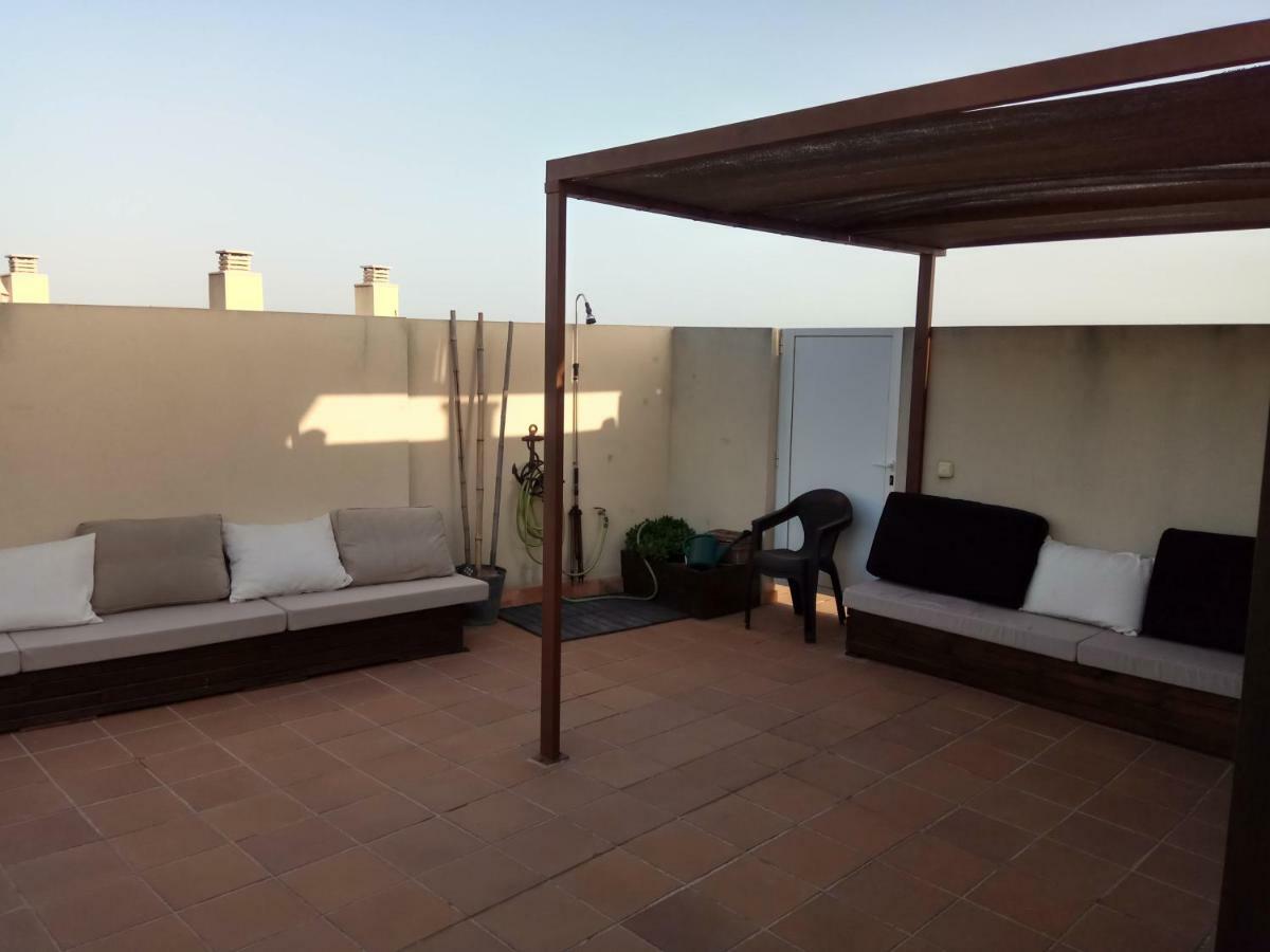 Precioso Atico En Torre De Benagalbon A 20 Metros Del Mar. Apartman Kültér fotó